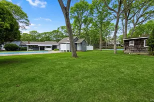 13 Beach Land Ave, East Quogue, NY 11942 - Photo 9