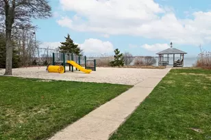 13 Beach Land Ave, East Quogue, NY 11942 - Photo 11