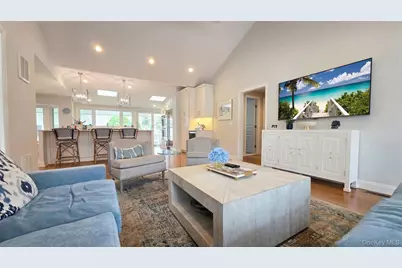 13 Beachland Avenue, East Quogue, NY 11942 - Photo 21