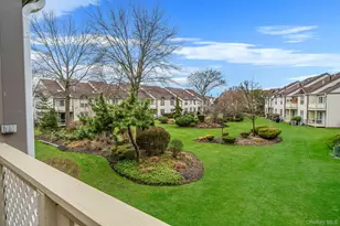 12 Greenmeadow Dr, Babylon, NY 11702 - Photo 25