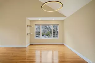 12 Greenmeadow Dr, Babylon, NY 11702 - Photo 5