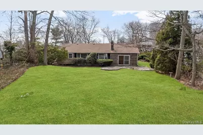 8 Skyline Drive, Huntington, NY 11743 - Photo 21