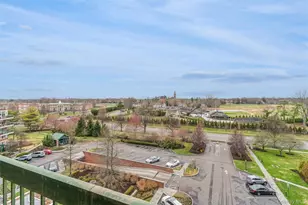 111 Cherry Valley Ave, Garden City, NY 11530 - Photo 17