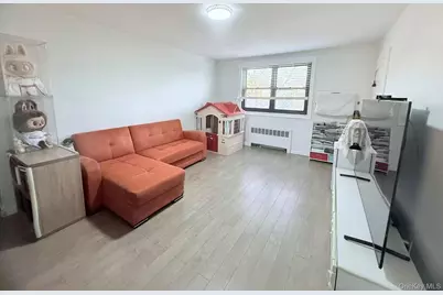 246-15 57 Dr #Upper, Douglaston, NY 11362 - Photo 11