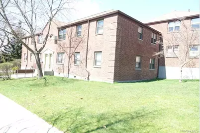 246-15 57 Dr #Upper, Douglaston, NY 11362 - Photo 3