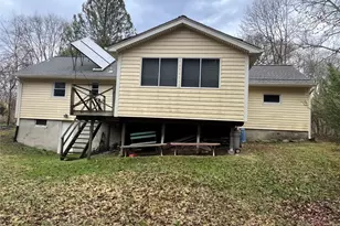 9 Sherwood Dr, Poughkeepsie, NY 12603 - Photo 3