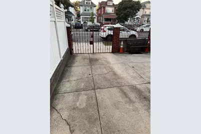 11435 130th Street, Ozone Park, NY 11420 - Photo 3