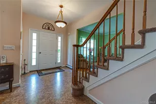 108 Maple Wood Ln, Riverhead, NY 11901 - Photo 11