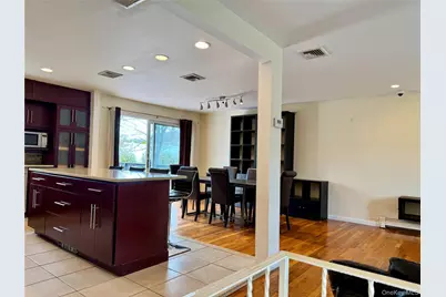 6 Fairway Drive, Plainview, NY 11804 - Photo 3