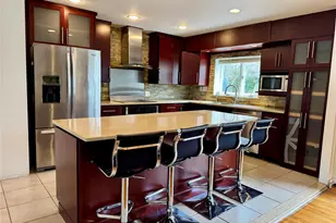 6 Fairway Dr, Plainview, NY 11804 - Photo 7