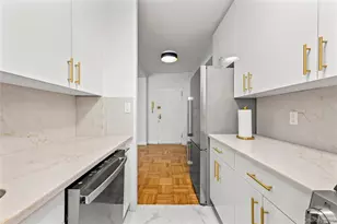 98-25 64th Rd, Rego Park, NY 11374 - Photo 11