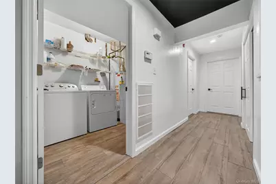 8 Klint Court, Nanuet, NY 10954 - Photo 13