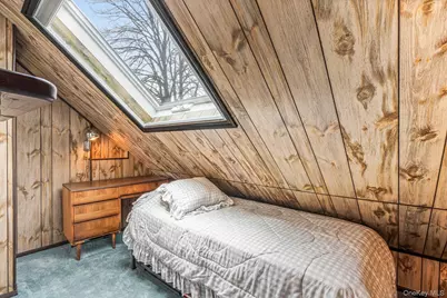 335 Warwick Avenue, Douglaston, NY 11363 - Photo 21