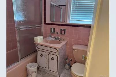 1266 Mace Avenue, Bronx, NY 10469 - Photo 15