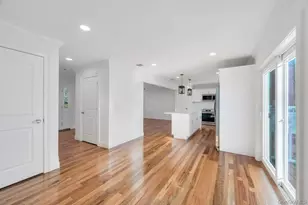 512 Starlight Dr, Shirley, NY 11967 - Photo 9