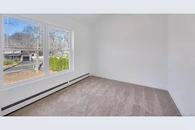 512 Starlight Drive, Shirley, NY 11967 - Photo 31