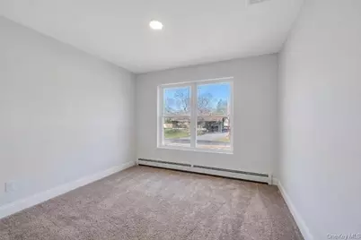 512 Starlight Drive, Shirley, NY 11967 - Photo 21