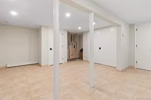 24 Jennings Rd, White Plains, NY 10605 - Photo 29