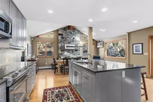 6 Tennis Court Rd, Mahopac, NY 10541 - Photo 23