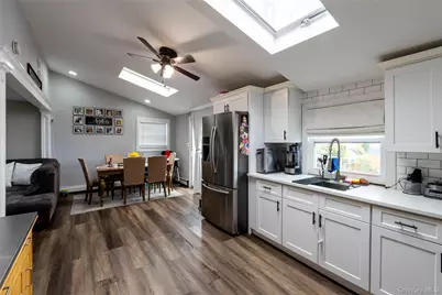 151 Cheltenham Road, West Babylon, NY 11704 - Photo 33