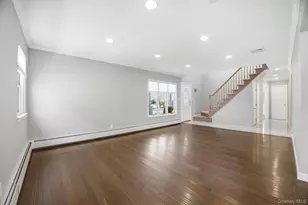 157 Rose Ln, New Hyde Park, NY 11040 - Photo 7