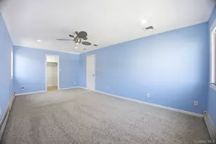 157 Rose Ln, New Hyde Park, NY 11040 - Photo 23