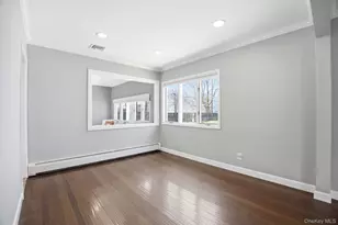 157 Rose Ln, New Hyde Park, NY 11040 - Photo 9