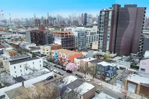 31-13 12th St, Astoria, NY 11106 - Photo 3