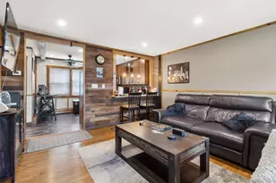 62 Finch Ln, Islip, NY 11751 - Photo 5