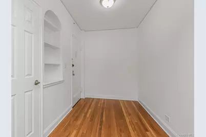 55 E 190 #57, Bronx, NY 10468 - Photo 9