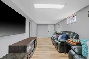 28 Shirley St, Bohemia, NY 11716 - Photo 31