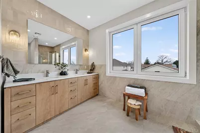 2460 Centre Avenue, Bellmore, NY 11710 - Photo 21