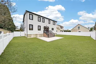 2460 Centre Ave, Bellmore, NY 11710 - Photo 31