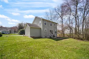 42 Autumn Dr, Poughkeepsie, NY 12603 - Photo 31