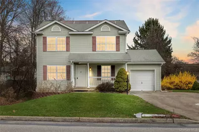 42 Autumn Drive, Poughkeepsie, NY 12603 - Photo 1