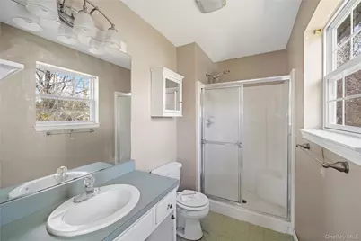 42 Autumn Drive, Poughkeepsie, NY 12603 - Photo 17