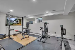 42 Tanglewylde Ave, Bronxville, NY 10708 - Photo 37