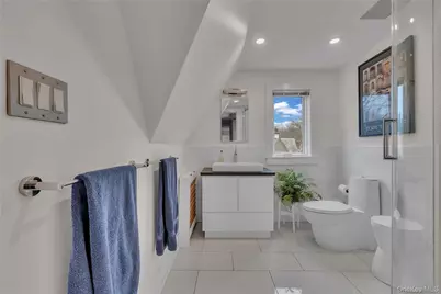 42 Tanglewylde Avenue, Bronxville, NY 10708 - Photo 29