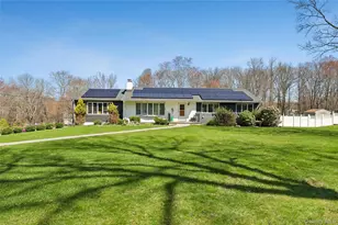189 Burrows Ln, Blauvelt, NY 10913 - Photo 1