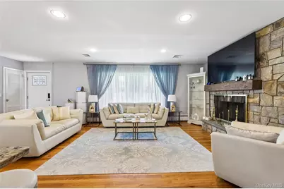 189 Burrows Lane, Blauvelt, NY 10913 - Photo 3