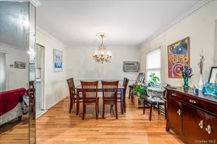 85-43 211th St, Hollis, NY 11427 - Photo 7