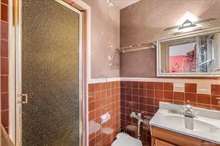 85-43 211th St, Hollis, NY 11427 - Photo 21