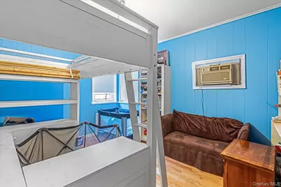 8543 211th Street, Hollis, NY 11427 - Photo 15