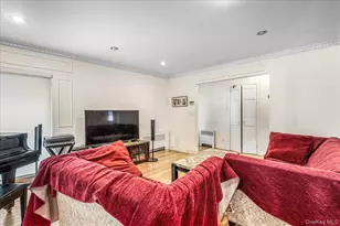 85-43 211th St, Hollis, NY 11427 - Photo 5