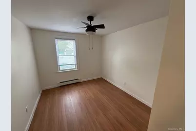 152 Oliver Avenue, Yonkers, NY 10701 - Photo 9