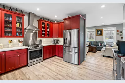 15 Rock Cut Lane, Pleasant Valley, NY 12569 - Photo 5