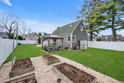 9 Aster Avenue, Merrick, NY 11566 - Photo 21