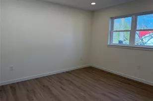 5 Colonial Dr, Wappingers Falls, NY 12590 - Photo 13