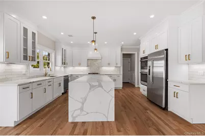 43 Barter Lane, Hicksville, NY 11801 - Photo 11