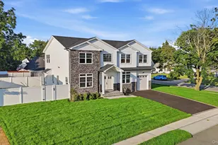 43 Barter Ln, Hicksville, NY 11801 - Photo 3